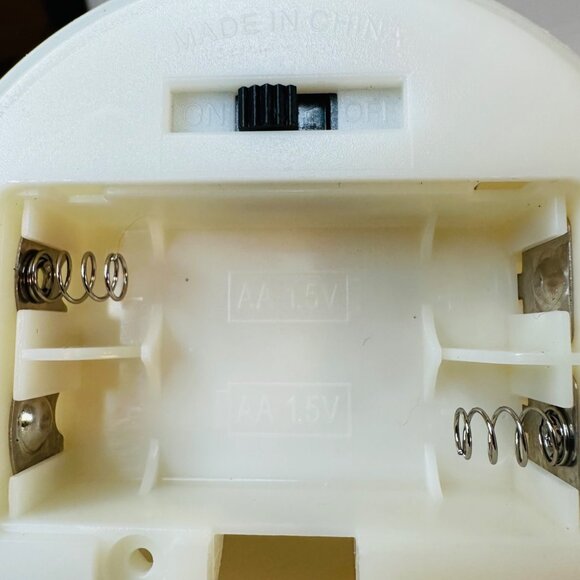 Flameless LED Candles Set With Flickering flame & Remote Control & Timer - Picture 6 of 10